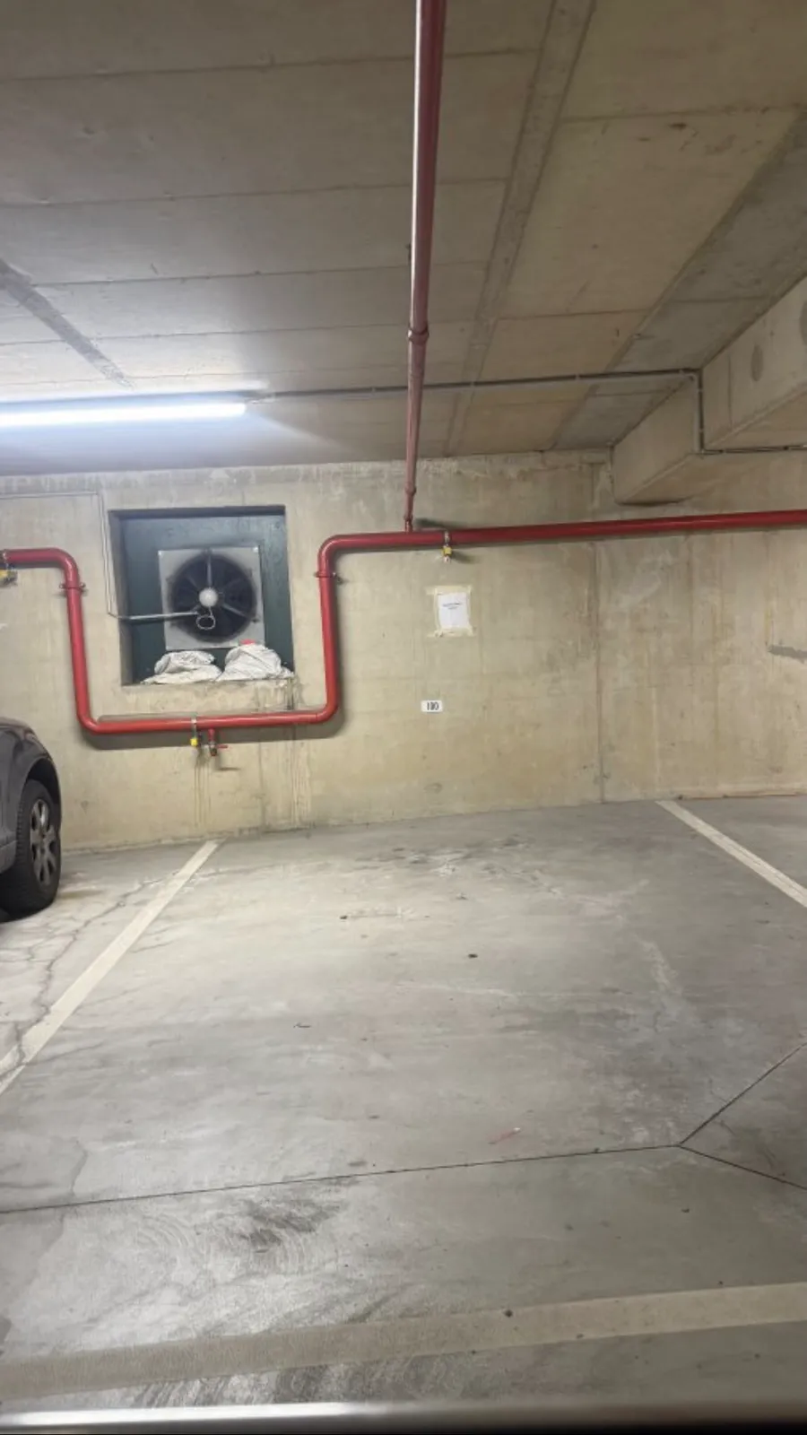 Outdoor Garage -  235 Val des Bons-Malades, 2121, Luxembourg-Kirchberg