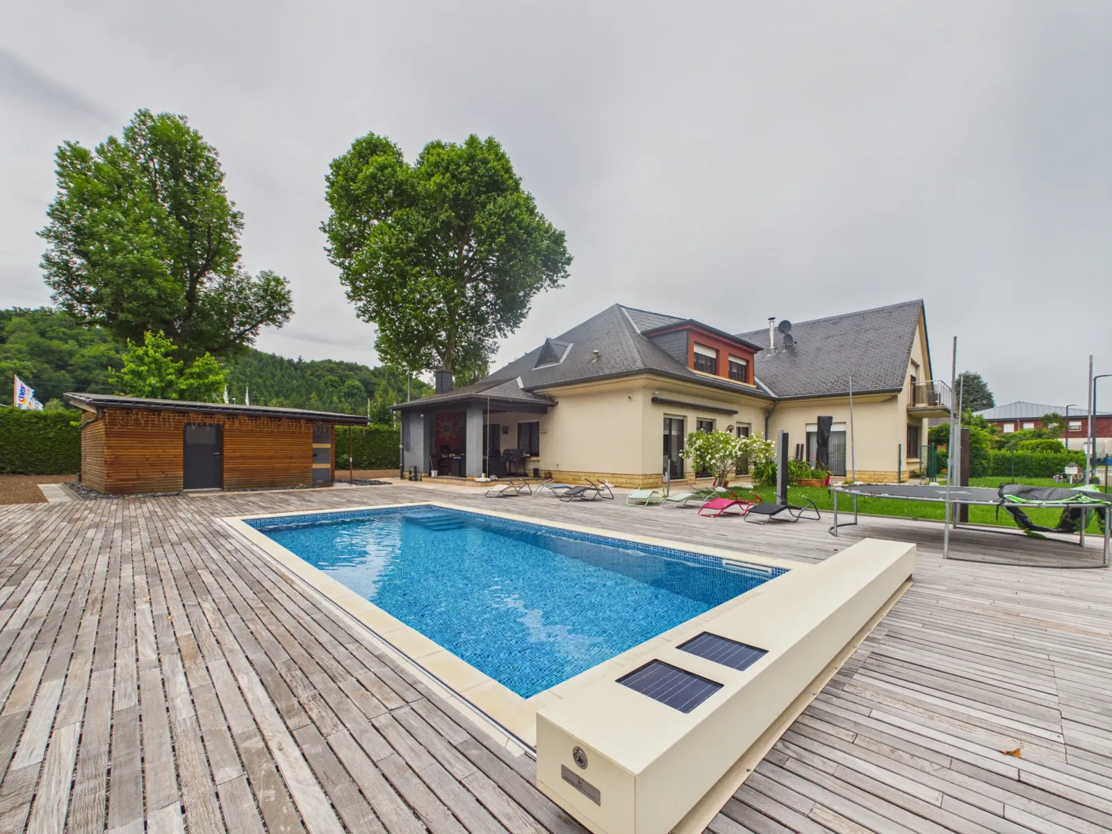 Villa - Ingeldorf